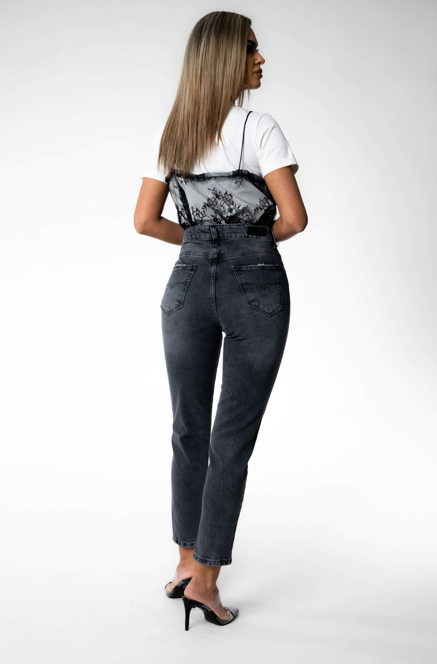 Ženske mom fit farmerke - Slika 2